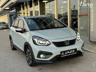 honda jazz 1.5i-mmd hibrid crosstar advance acc led slo 1last