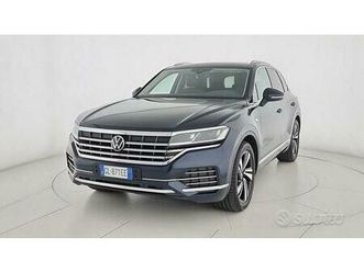 volkswagen touareg 3.0 v6 tdi scr elegance