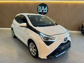toyota aygo 1.0 x-play plus mm