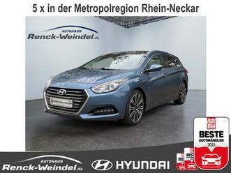 hyundai i40cw premium blue 1.7 crdi t p el. panodach nav
