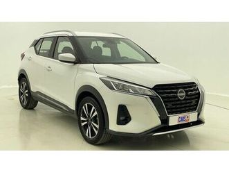 nissan kicks sv
