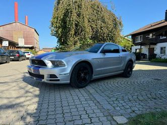 ford mustang v6
