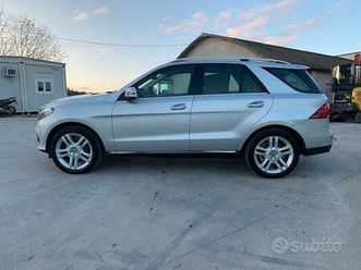 MERCEDES GLE GLE 250 mercedes-gle-250-d-usato