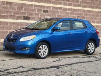 used 2010 toyota matrix s