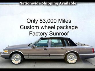 used 1995 lincoln town car 4dr sedan cartier