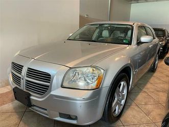 used 2005 dodge magnum r/t