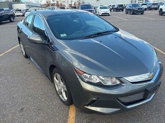 2017 chevrolet volt lt