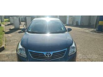 toyota avensis 1.8 benzina – 2010 – 150.000