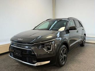 kia niro 1.6 gdi hybrid power edition: réserver un essai sur route !