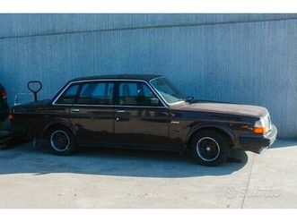 volvo 244 benzina 1980