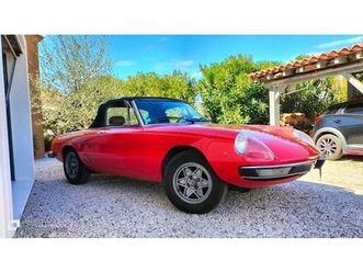 ALFA ROMEO GIULIA GT 1976-alfa-romeo-2000-rouge-manuel-5-vitesses-conduite-a