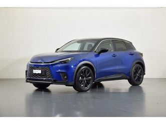 lexus lbx 1.5 hybrid original edition awd: réserver un essai sur route !