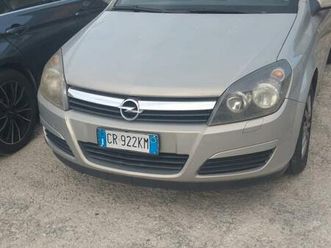 opel astra 1.6 16v twinport station wagon club