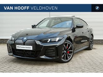 bmw i4 edrive40 high executive m sport / schuif-kanteldak / m adaptief onderstel / comfort access / adaptieve led / parking assistant plus / harman kardon