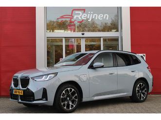bmw x3 30e xdrive m-sport 299pk | m-sportpakket 337 met o.a. m aerodynamica pakket - shadowline raamomlijsting - m-sport onderstel - m-interieur pakket - veganz