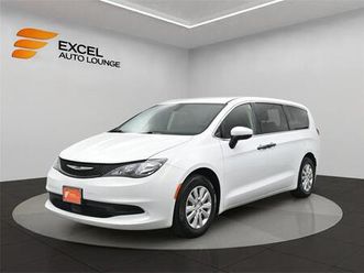 used 2021 chrysler voyager l