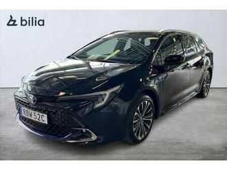 corolla 1,8 hybrid touring sports style