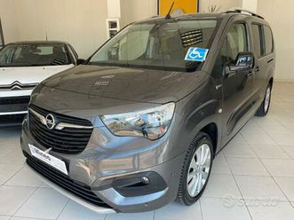 opel combo trasporto disabili pianale ribassato
