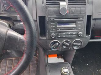 VOLKSWAGEN POLO wolkswagen-polo-suica