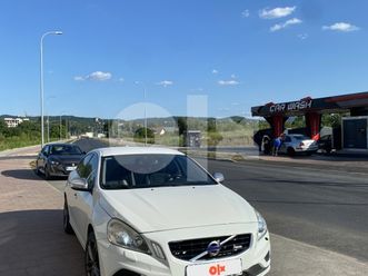 volvo s60 r-design (čitaj opis!!)