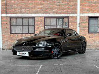 MASERATI GRANSPORT maserati-gransport-coupe-4-2-v8-400cv-2006-youngtimer