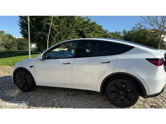 tesla model y long range tração integral