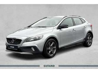 momentum | ny eu | r.kamera | blåtann | cruise | xenon