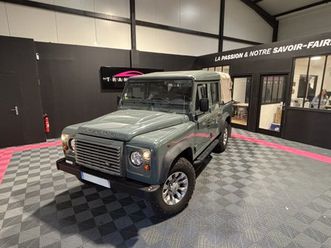 land rover defender 110 2..2l crew cab - parfait état - teinte vert keswick - grand entretien effectué récemment
