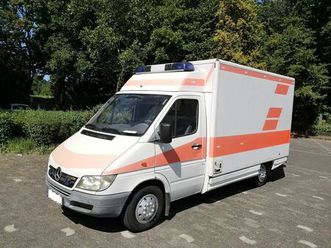 mercedes-benz sprinter 313 cdi rtw rettungswagen krankenwagen