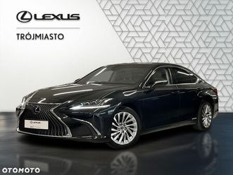 lexus es 300h omotenashi