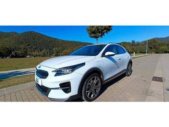 xceed 1.6 phev etech aut.