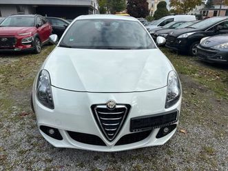 alfa romeo giulietta turismo