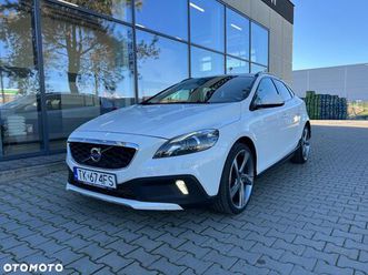 volvo v40 cross country d4 momentum