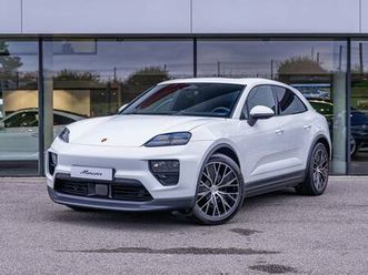 porsche macan 4