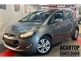 hyundai-ix20-1ere-main-carnet-d'entretien-complet-hyundai-moteur-a-chaine-de-distribution