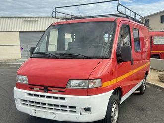 fourgon peugeot boxer 2.0 i 110 cv essence 6 places