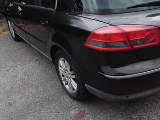 renault-velsatis-2-2-dci-150-chx-boite-automatique