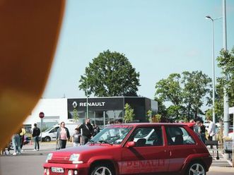 RENAULT SUPER 5 renault-super-5-five-1-4l-x2