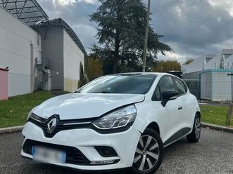 RENAULT CLIO SOCIETE clio-4-1-2-16v-2-places