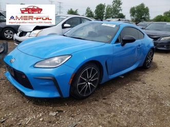 toyota gr86 toyota gr86, od ubezpieczalni 2.4 benzyna 228km