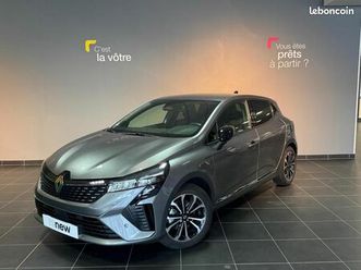 renault clio v e-tech full hybrid 145 techno