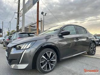 peugeot 208 1.2 puretech 100 ch s&s gt eat8 1ere main