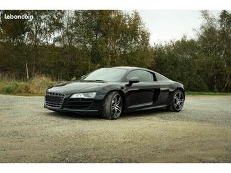 audi r8 v10 5.2 fsi 525ch quattro r tronic / packs carbones / b&o / camera de recul