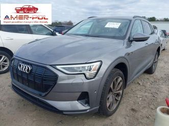 audi e-tron premium plus quattro elektryczny 355km