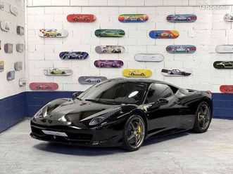 ferrari 458 italia sièges et volant carbone