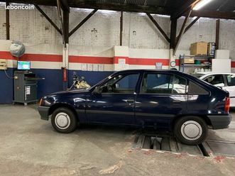 OPEL KADETT opel-kadett-e-1-6l-automatique