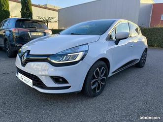 RENAULT CLIO ESTATE renault-clio-iv-intens-full-option