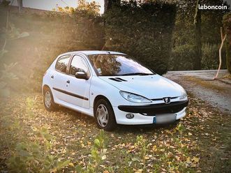 PEUGEOT 206 CC peugeot-206-1-4-essence-tres-bon-etat