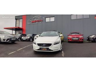 volvo v40 ii 1.6d 115 d2 / summum