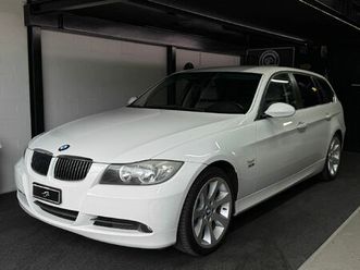 325xi touring automatic